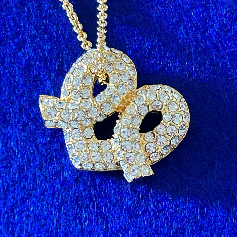 KJL gold tone pendent & necklace